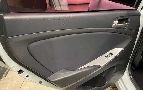 Hyundai Solaris II рестайлинг, 2014 год, 970 000 рублей, 14 фотография
