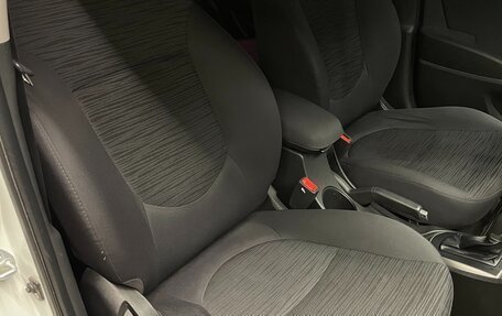Hyundai Solaris II рестайлинг, 2014 год, 970 000 рублей, 11 фотография