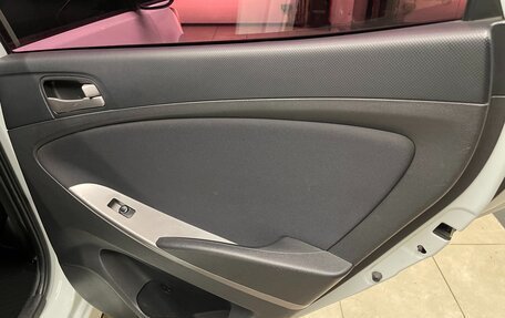 Hyundai Solaris II рестайлинг, 2014 год, 970 000 рублей, 12 фотография
