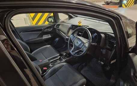 Honda Fit III, 2018 год, 1 320 000 рублей, 10 фотография