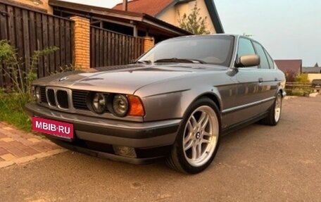 BMW 5 серия, 1993 год, 800 000 рублей, 1 фотография