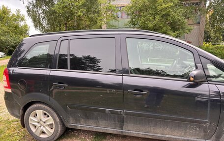 Opel Zafira B, 2008 год, 359 000 рублей, 3 фотография
