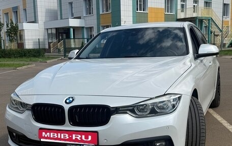 BMW 3 серия, 2017 год, 1 650 000 рублей, 2 фотография