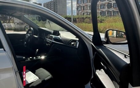 BMW 3 серия, 2017 год, 1 650 000 рублей, 10 фотография