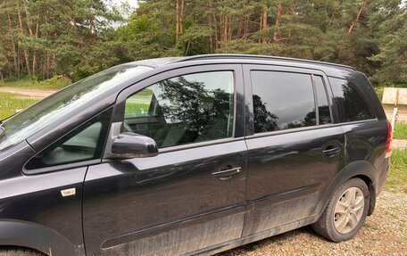 Opel Zafira B, 2008 год, 359 000 рублей, 7 фотография