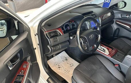 Toyota Camry, 2013 год, 2 099 900 рублей, 10 фотография
