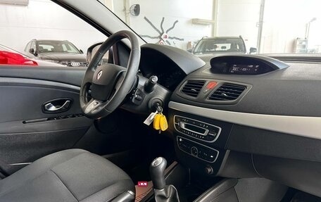 Renault Fluence I, 2010 год, 760 000 рублей, 10 фотография