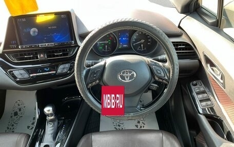 Toyota C-HR I рестайлинг, 2018 год, 1 999 000 рублей, 20 фотография