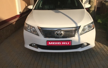Toyota Camry, 2013 год, 1 050 000 рублей, 7 фотография