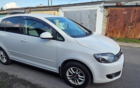 Volkswagen Golf Plus II, 2011 год, 810 000 рублей, 3 фотография