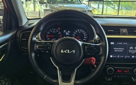 KIA Rio IV, 2021 год, 1 899 000 рублей, 10 фотография