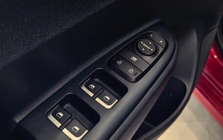 KIA Rio IV, 2021 год, 1 899 000 рублей, 8 фотография