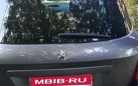 Peugeot 308 II, 2011 год, 550 000 рублей, 2 фотография