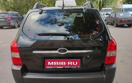 Hyundai Tucson III, 2006 год, 650 000 рублей, 1 фотография