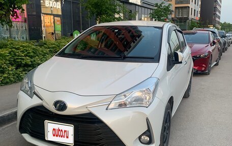 Toyota Vitz, 2019 год, 950 000 рублей, 2 фотография