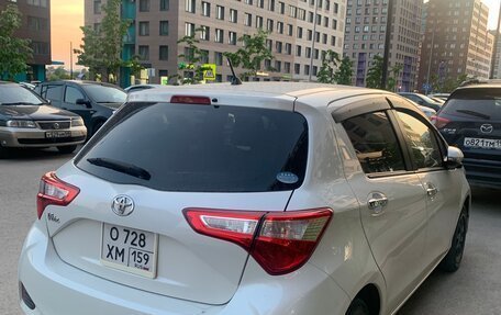 Toyota Vitz, 2019 год, 950 000 рублей, 5 фотография