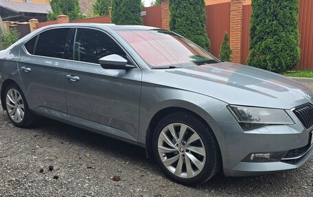 Skoda Superb III рестайлинг, 2017 год, 2 490 000 рублей, 6 фотография
