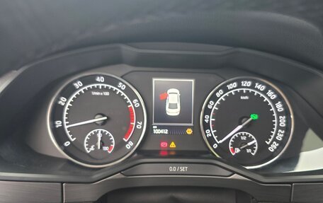 Skoda Superb III рестайлинг, 2017 год, 2 490 000 рублей, 10 фотография