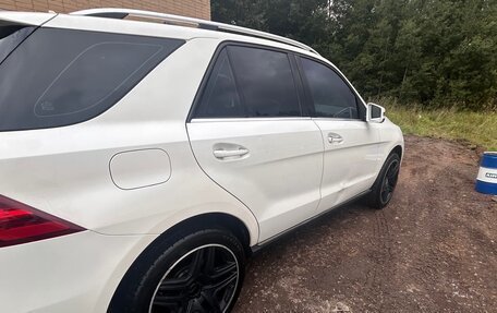 Mercedes-Benz M-Класс, 2013 год, 2 600 000 рублей, 3 фотография