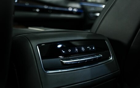 Cadillac Escalade V, 2023 год, 15 900 000 рублей, 24 фотография
