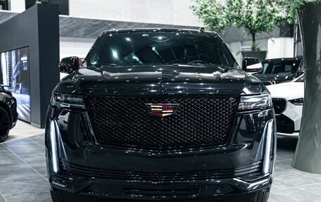 Cadillac Escalade V, 2023 год, 15 900 000 рублей, 10 фотография