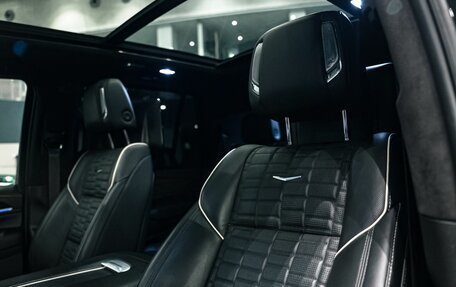 Cadillac Escalade V, 2023 год, 15 900 000 рублей, 20 фотография