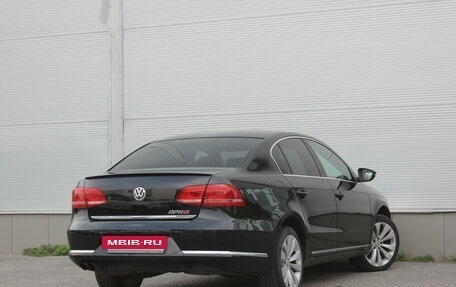Volkswagen Passat B7, 2013 год, 997 000 рублей, 2 фотография