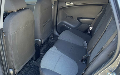 Hyundai Solaris II рестайлинг, 2012 год, 620 000 рублей, 5 фотография