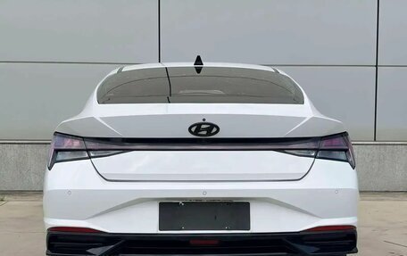 Hyundai Elantra, 2023 год, 1 715 000 рублей, 5 фотография