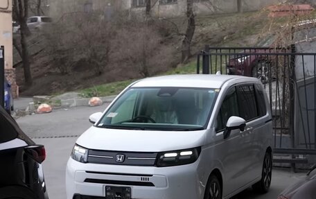 Honda Freed, 2026 год, 2 370 000 рублей, 1 фотография