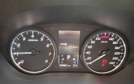 Mitsubishi Outlander III рестайлинг 3, 2022 год, 2 300 000 рублей, 11 фотография