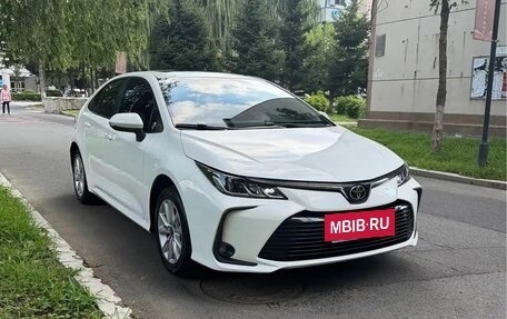 Toyota Corolla, 2023 год, 1 600 000 рублей, 3 фотография