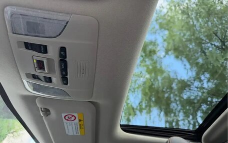 Toyota Corolla, 2023 год, 1 600 000 рублей, 13 фотография