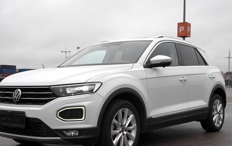 Volkswagen T-Roc I, 2023 год, 1 750 843 рублей, 4 фотография