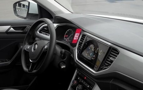 Volkswagen T-Roc I, 2023 год, 1 750 843 рублей, 21 фотография