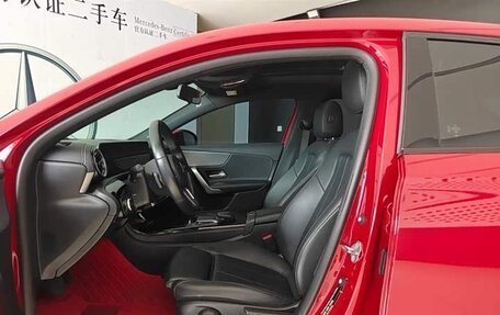 Mercedes-Benz A-Класс, 2022 год, 1 850 000 рублей, 8 фотография