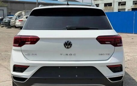 Volkswagen T-Roc I, 2021 год, 1 950 000 рублей, 4 фотография