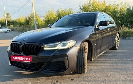 BMW 5 серия, 2021 год, 4 700 000 рублей, 5 фотография