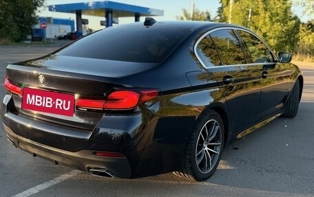 BMW 5 серия, 2021 год, 4 700 000 рублей, 3 фотография