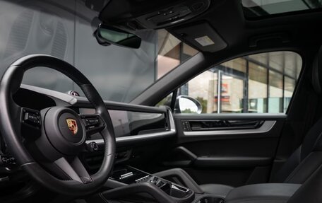 Porsche Cayenne III, 2024 год, 12 580 843 рублей, 11 фотография