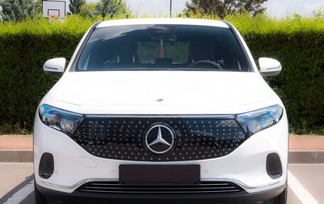 Mercedes-Benz EQA, 2024 год, 3 620 843 рублей, 2 фотография