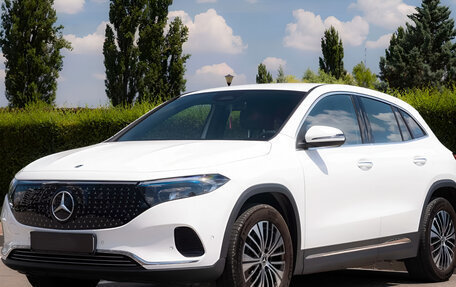 Mercedes-Benz EQA, 2024 год, 3 620 843 рублей, 3 фотография