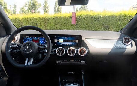 Mercedes-Benz EQA, 2024 год, 3 620 843 рублей, 9 фотография