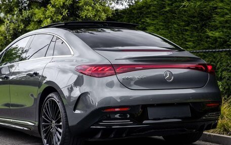 Mercedes-Benz EQE, 2025 год, 5 150 843 рублей, 8 фотография