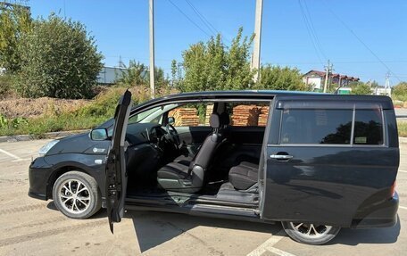 Toyota ISis I, 2011 год, 1 033 000 рублей, 11 фотография