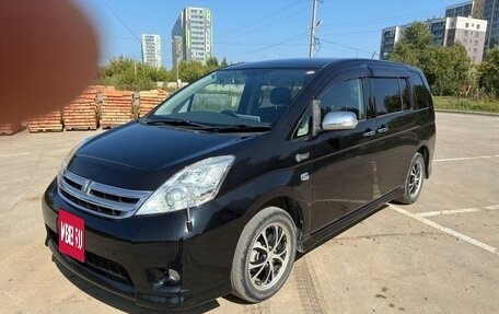 Toyota ISis I, 2011 год, 1 033 000 рублей, 14 фотография