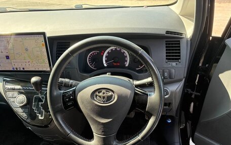 Toyota ISis I, 2011 год, 1 033 000 рублей, 25 фотография