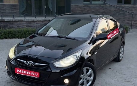 Hyundai Solaris II рестайлинг, 2011 год, 620 000 рублей, 5 фотография