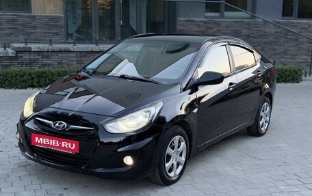 Hyundai Solaris II рестайлинг, 2011 год, 620 000 рублей, 12 фотография