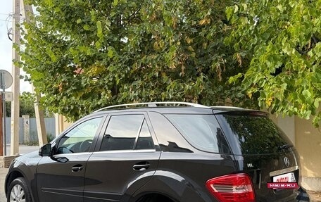 Mercedes-Benz M-Класс, 2011 год, 1 850 000 рублей, 3 фотография